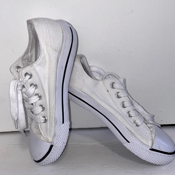 🔵👑”KIDS” AIRWALK WHITE CANVAS LOWTOP SNEAKERS - Picture 4 of 11